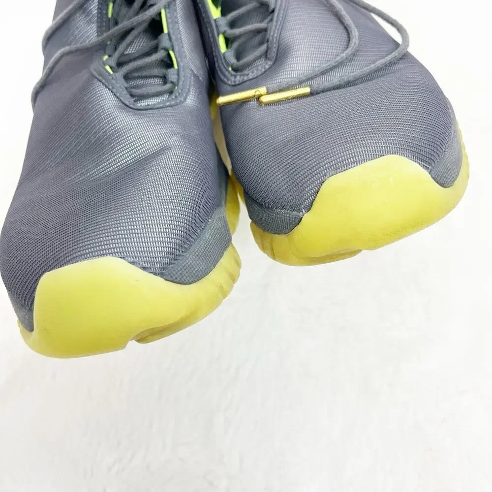 Nike Air Jordan Future Sneakers Shoes Dark Grey Volt 656503-025 Mens Size 10.5
